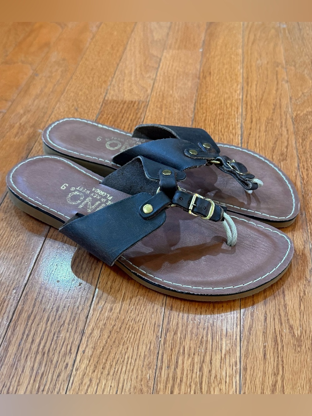 KINO Key West Womens 9 Australiano Leather Thongs Flop Flops Sandals Made In USA
